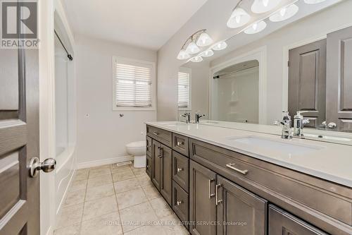 124 Mission Road, Brantford, ON - Indoor Photo Showing Bathroom