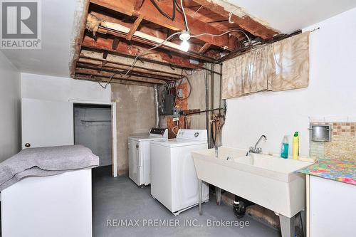 15 Magellan Drive, Toronto (Glenfield-Jane Heights), ON - Indoor Photo Showing Laundry Room