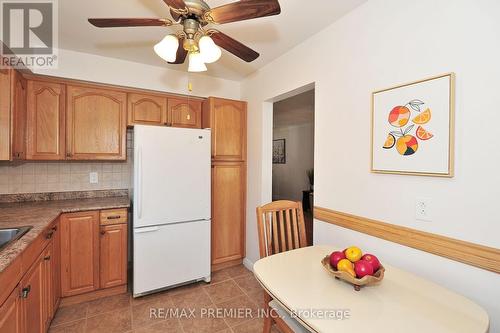 15 Magellan Drive, Toronto (Glenfield-Jane Heights), ON - Indoor Photo Showing Kitchen