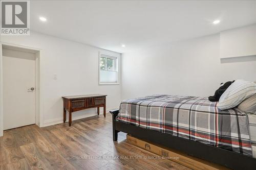 146 Catharine Street N, Hamilton (Beasley), ON - Indoor Photo Showing Bedroom