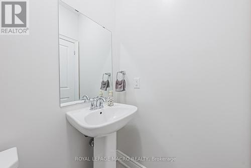 4180 Cherry Heights Boulevard, Lincoln, ON - Indoor Photo Showing Bathroom