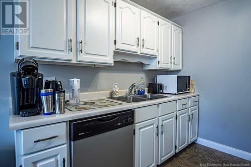 20-50 Colwell Drive, Fredericton, NB - Indoor Photo Showing Kitchen With Double Sink