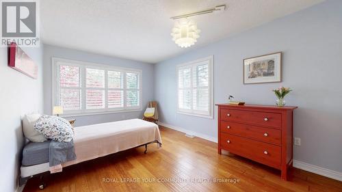 66 Auburn Lane, Clarington, ON - Indoor Photo Showing Bedroom