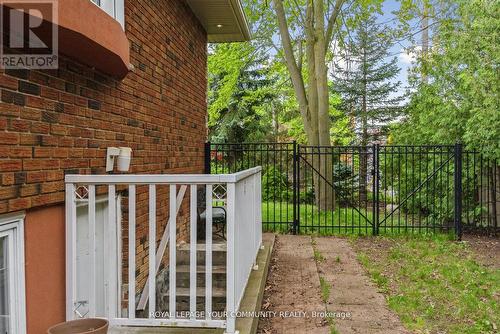 80 Princess Margaret Boulevard, Toronto (Princess-Rosethorn), ON - Outdoor