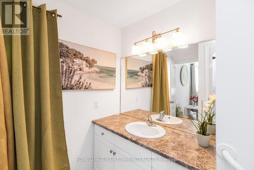 556 Gaiser Road, Welland, ON - Indoor Photo Showing Bathroom