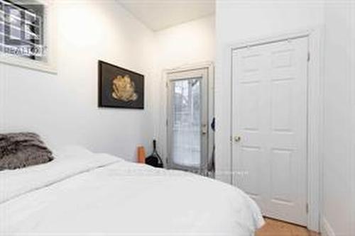 B - 314 Avenue Road, Toronto, ON - Indoor Photo Showing Bedroom