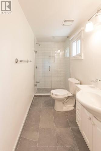 274 Soudan Avenue, Toronto, ON - Indoor Photo Showing Bathroom