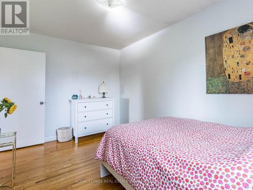 19 Haslemere Avenue, Brampton (Brampton East), ON - Indoor Photo Showing Bedroom