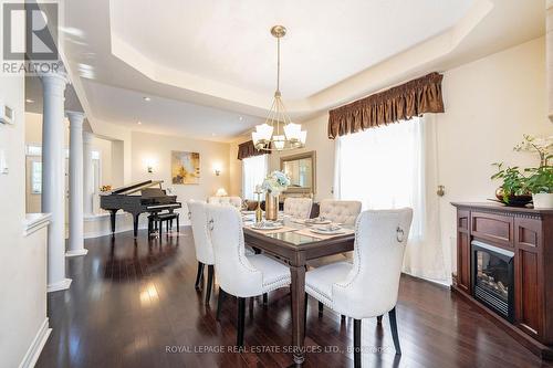 3396 Liptay Avenue, Oakville, ON - Indoor Photo Showing Dining Room