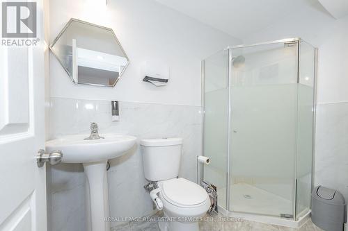 3396 Liptay Avenue, Oakville (Palermo West), ON - Indoor Photo Showing Bathroom