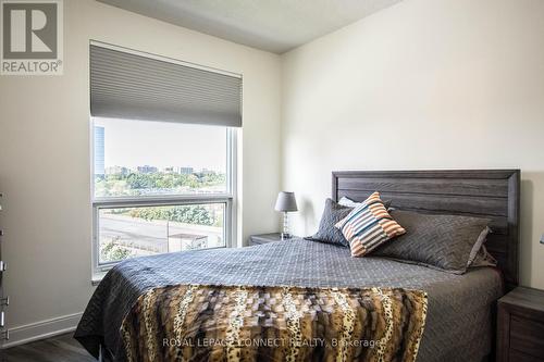 608 - 125 Village Green Square, Toronto, ON - Indoor Photo Showing Bedroom