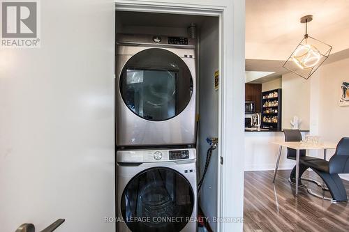 608 - 125 Village Green Square, Toronto (Agincourt South-Malvern West), ON - Indoor Photo Showing Laundry Room