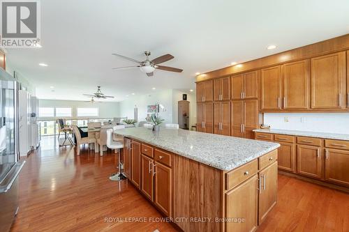 4750 Talbot Trail, Chatham-Kent (Tilbury East), ON - Indoor Photo Showing Kitchen