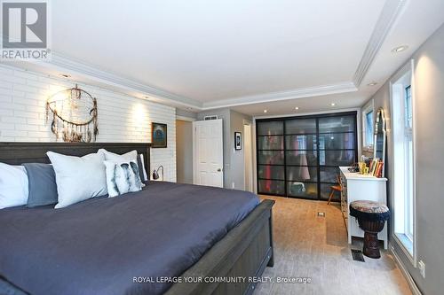 S10755 Sideroad 17, Brock (Sunderland), ON - Indoor Photo Showing Bedroom