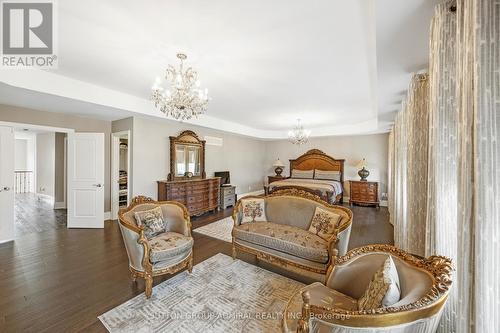 47 Bluff Trail, King (Nobleton), ON - Indoor Photo Showing Living Room