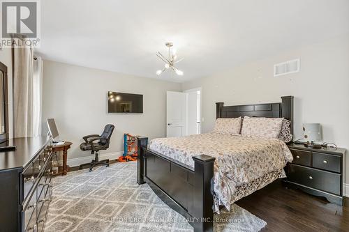 47 Bluff Trail, King (Nobleton), ON - Indoor Photo Showing Bedroom