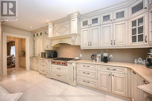 883 Parkland Avenue, Mississauga (Lorne Park), ON - Indoor Photo Showing Kitchen