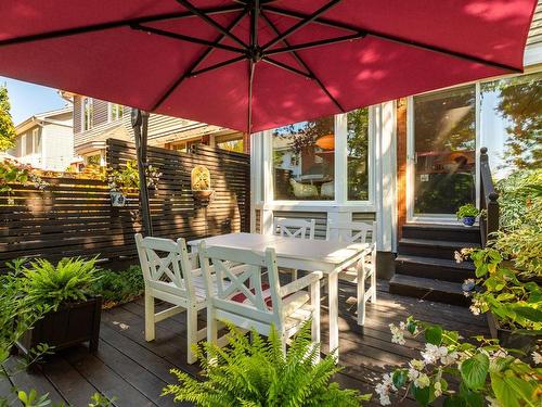 Terrasse - 852 Av. D'Isère, Saint-Lambert, QC 