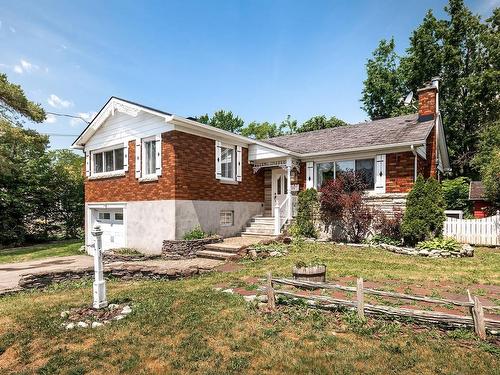 Frontage - 109 Evergreen Drive, Beaconsfield, QC - Outdoor