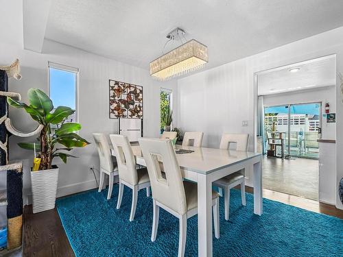 311 Robson Drive, Kamloops, BC - Indoor Photo Showing Dining Room