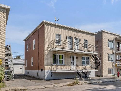 FaÃ§ade - 346  - 350 Av. Bernatchez, Québec (Les Rivières), QC - Outdoor