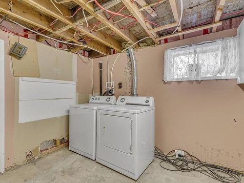 Salle de lavage - 346  - 350 Av. Bernatchez, Québec (Les Rivières), QC - Indoor Photo Showing Laundry Room