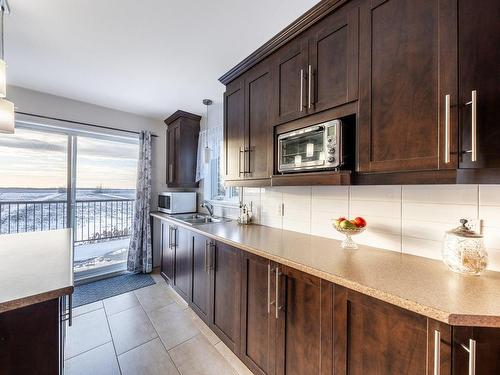 Kitchen - 1272 Rue Bernier, Saint-Jean-Sur-Richelieu, QC - Indoor Photo Showing Kitchen With Double Sink