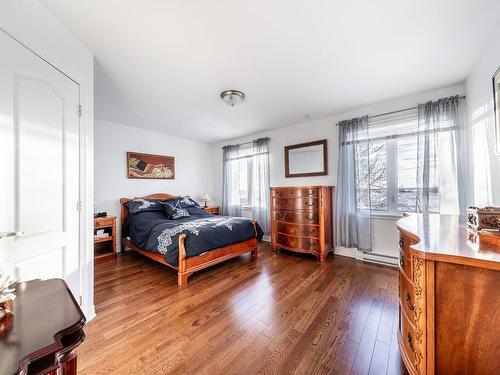 Master bedroom - 1272 Rue Bernier, Saint-Jean-Sur-Richelieu, QC - Indoor Photo Showing Bedroom