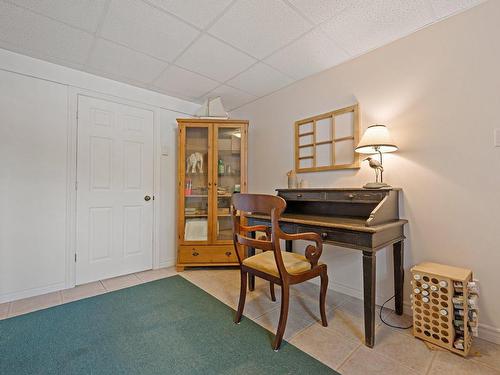 Sewing room - 55 Rue De La Montagne, Brébeuf, QC - Indoor Photo Showing Office