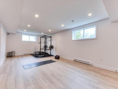 Salle familiale - 449 Rue Léon-Bloy E., La Prairie, QC - Indoor Photo Showing Gym Room