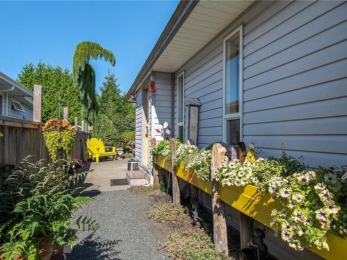 586 Alexander Dr, Campbell River, BC 