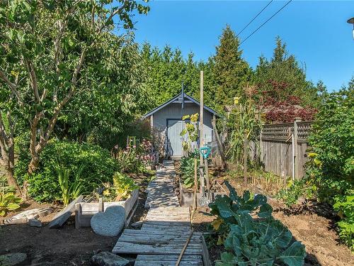 586 Alexander Dr, Campbell River, BC 