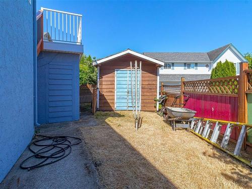 3003 Cedar Hill Rd, Victoria, BC 