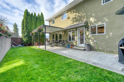 110-695 Pineview Road, Penticton, BC - Outdoor With Deck Patio Veranda