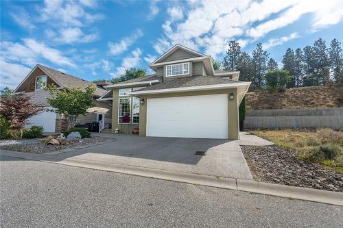 110-695 Pineview Road, Penticton, BC - Outdoor