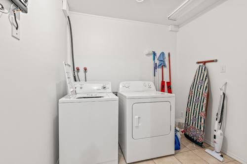 3990 Hitchner Road, West Kelowna, BC - Indoor Photo Showing Laundry Room