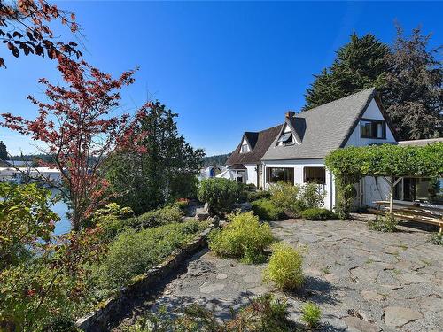 2173 Tryon Rd, North Saanich, BC 