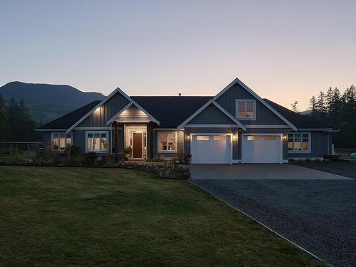 1085 Alpine View Pl, Whiskey Creek, BC 