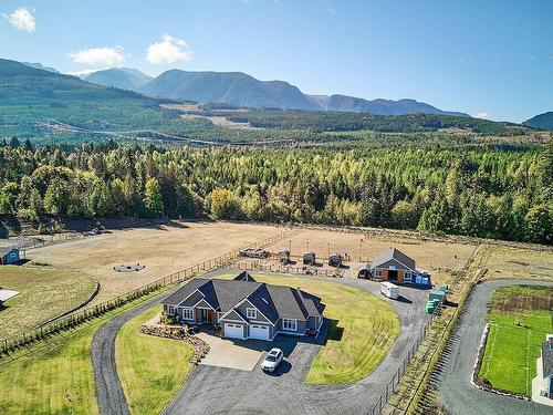 1085 Alpine View Pl, Whiskey Creek, BC 