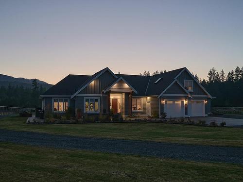 1085 Alpine View Pl, Whiskey Creek, BC 