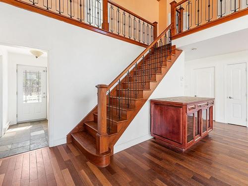 Staircase - 46 Rue Du Roitelet, Orford, QC - Indoor Photo Showing Other Room