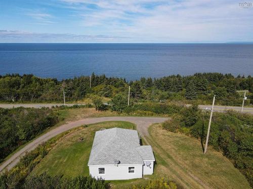 27 Old School Loop, Cape George Point, NS 