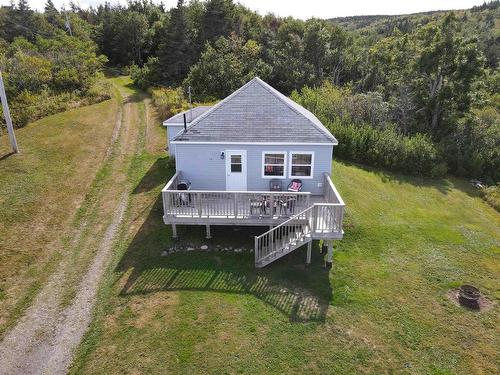 27 Old School Loop, Cape George Point, NS 