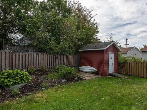 4 Argus Drive, Dartmouth, NS 