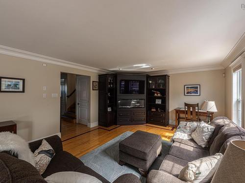 4 Argus Drive, Dartmouth, NS 