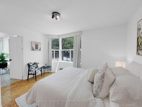 114-5795 Yonge St, Toronto, ON - Indoor Photo Showing Bedroom