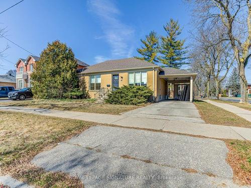 50 Bainbridge Ave, Toronto, ON - Outdoor With Facade