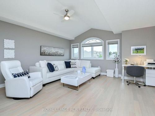 111 Ridge Way, New Tecumseth, ON - Indoor