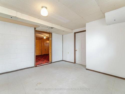 30 Norwich Rd, Hamilton, ON - Indoor Photo Showing Other Room