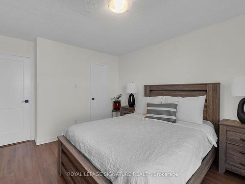 1908-25 Kensington Rd, Brampton, ON - Indoor Photo Showing Bedroom